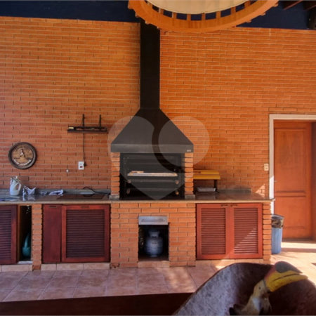 Casa à venda com 4 suítes no condomínio Residencial Vale das Laranjeiras, Indaiatuba - SP