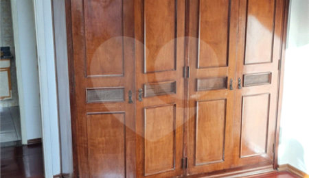 Apartamento à venda com 3 quartos, sendo 1 suíte,  no Centro, Araraquara, SP