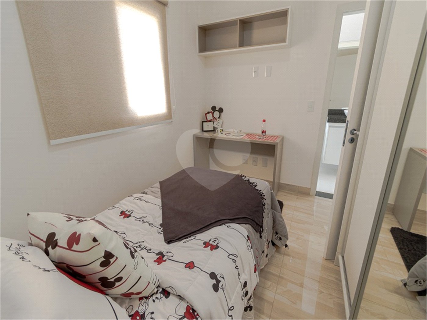 Casa à venda com 2 suítes no condomínio Residencial Américo de Figueiredo, Sorocaba - SP