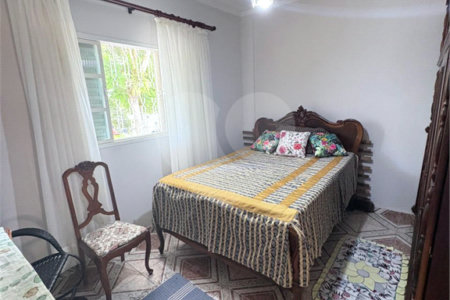 Casa à venda com 3 quartos, sendo 1 suíte, em Bosque dos Eucaliptos, São José dos Campos, SP
