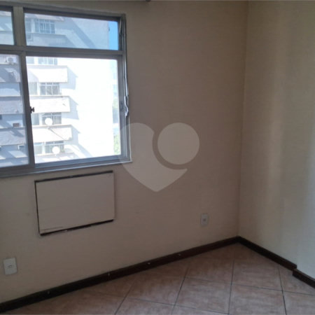 Apartamento à venda com 2 quartos em Praça da Bandeira, Rio de Janeiro, RJ