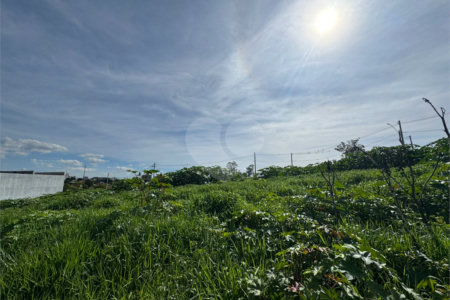 Terreno Comercial á venda com 286m2, ao lado da Rodovia Washington Luiz, em São Carlos.
