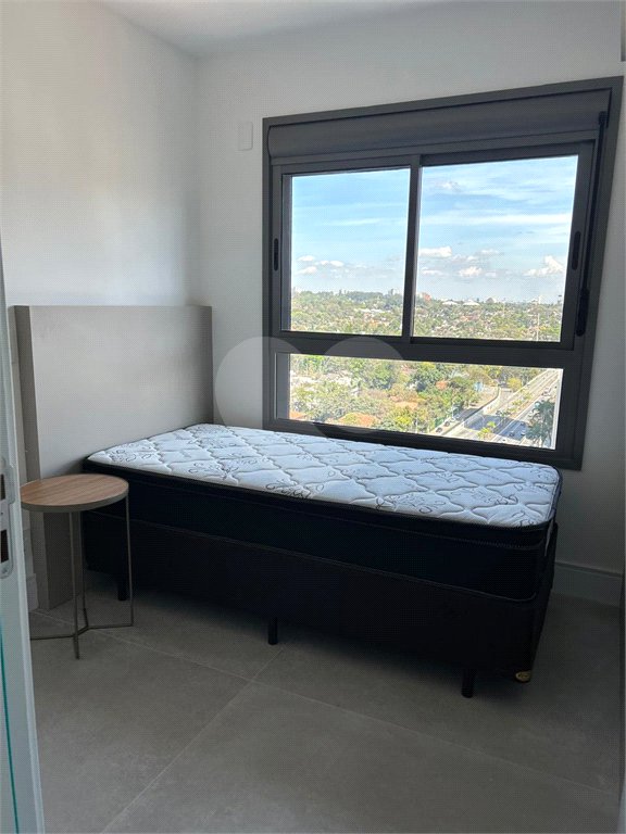 Apartamento à venda com 3 suítes em Santo Amaro, São Paulo, SP