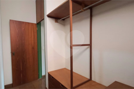 Casa à venda com 4 quartos, sendo 2 suítes, em Jardim Sumaré, Ribeirão Preto, SP