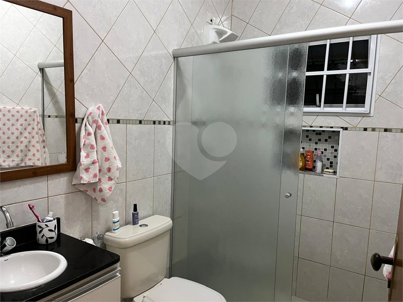 Sobrado à venda com 3 quartos, sendo 1 suíte,  em Vila Pirituba, São Paulo, SP