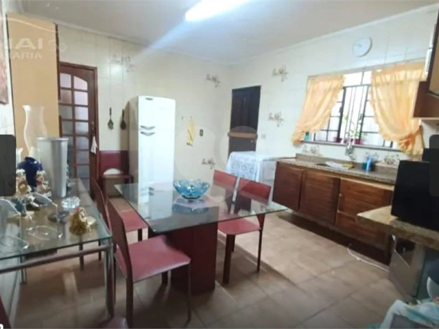 Casa à venda com 2 quartos, sendo 1 suíte,  em Barra Funda, São Paulo, SP