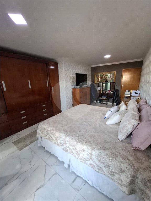Casa à venda com 2 suítes no condomínio Colina do Mendanha, Rio de Janeiro - RJ