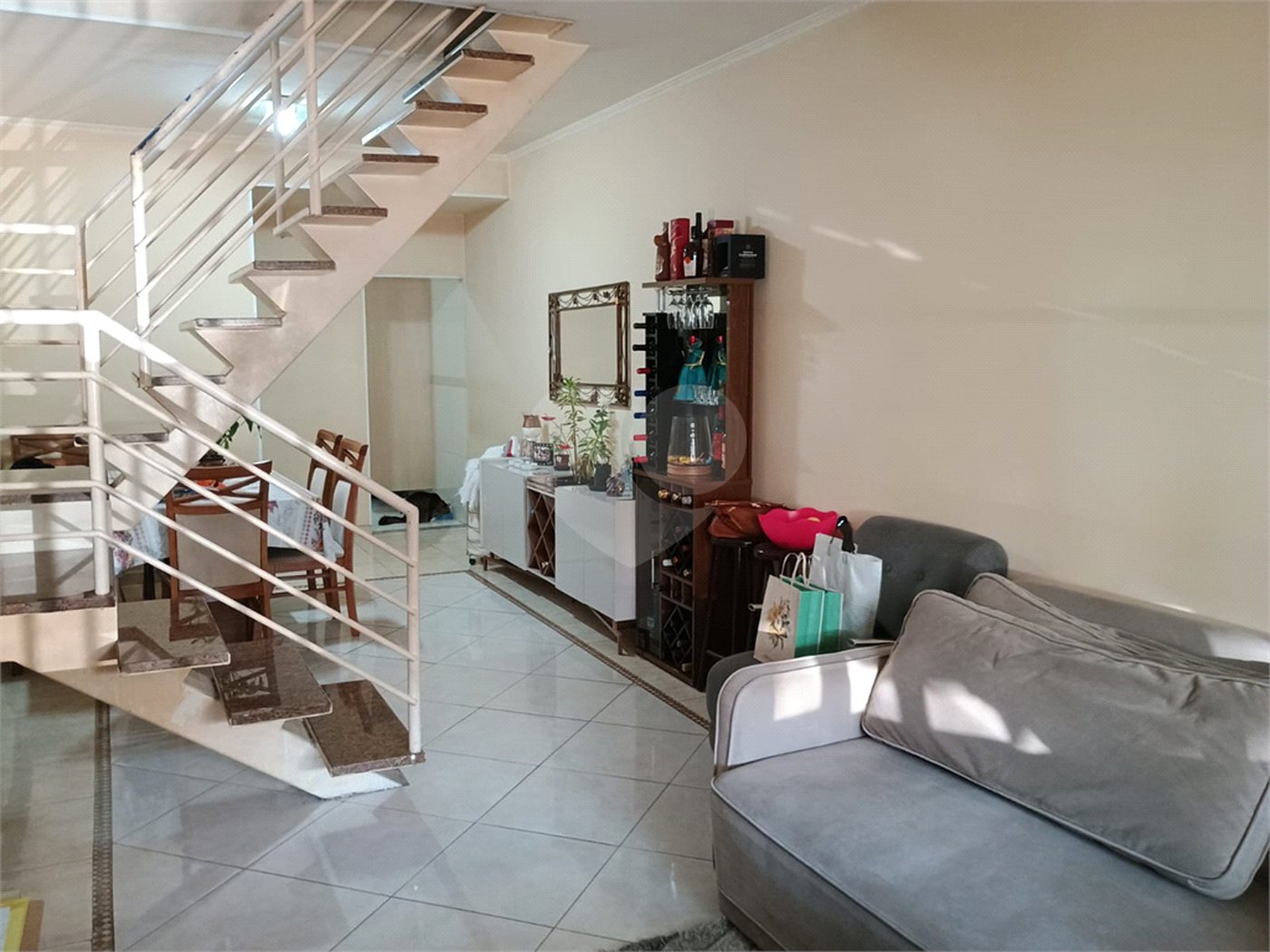 Casa à venda com 4 suítes em Jardim Bom Clima, Guarulhos, SP