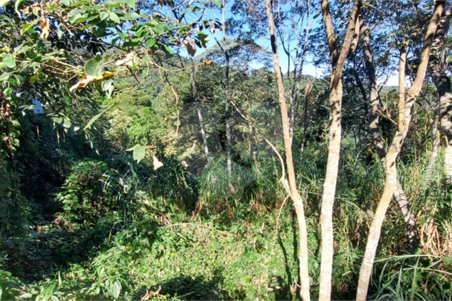 Terreno à venda no condomínio Alpes da Cantareira, Mairiporã - SP