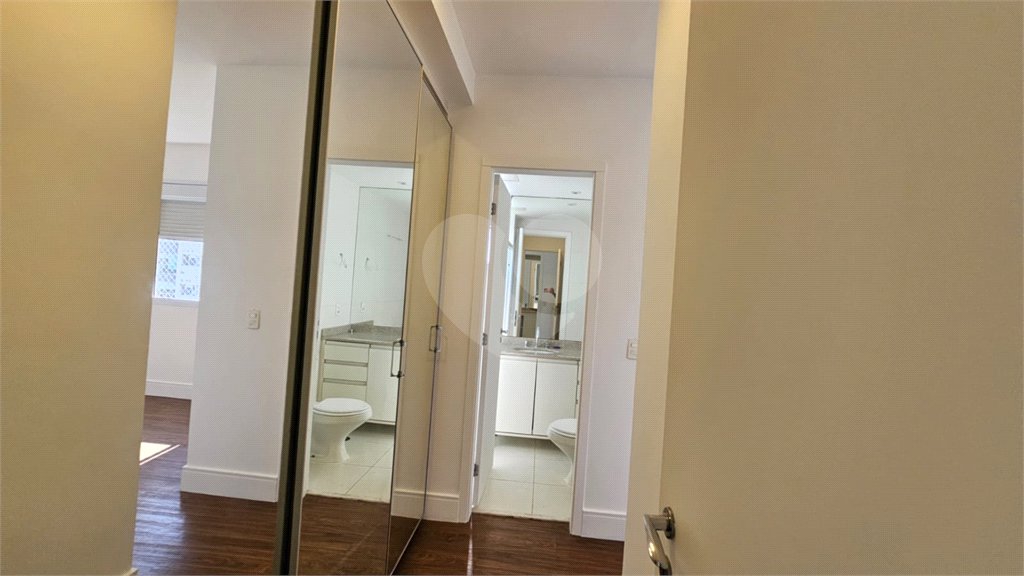 Apartamento à venda ou para alugar com 3 quartos, sendo 2 suítes, em Vila Anastácio, São Paulo, SP