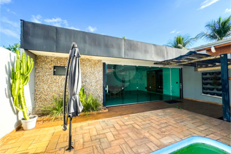 Casa à venda com 3 quartos, sendo 1 suíte, em Jardim Paranapunga, Três Lagoas, MS