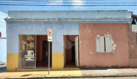 Casa à venda com 2 quartos no Centro, Itapetininga, SP