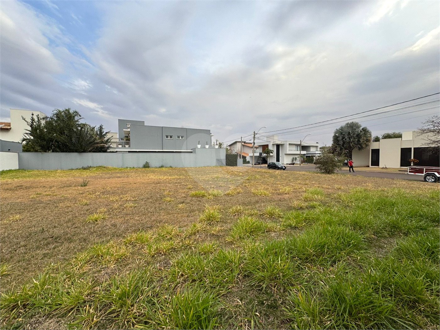 Terreno á venda, no Residencial Damha I, em São Carlos.