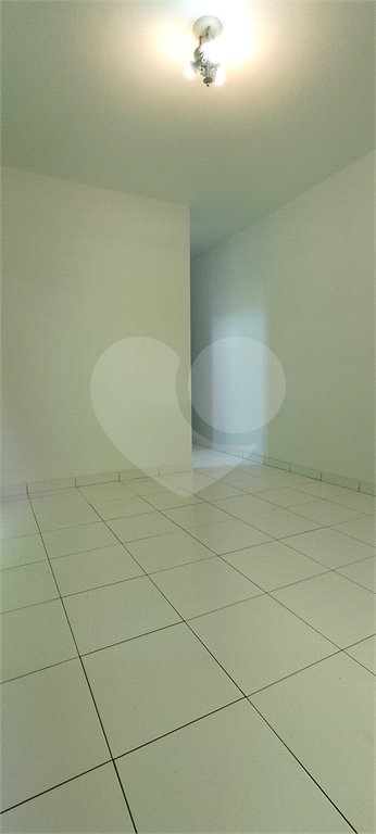 Sobrado à venda com 2 quartos em Jardim Itacolomi, São Paulo, SP
