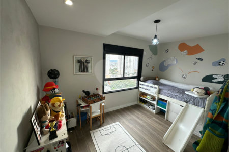 Apartamento à venda com 3 suítes em Vila Romana, São Paulo, SP
