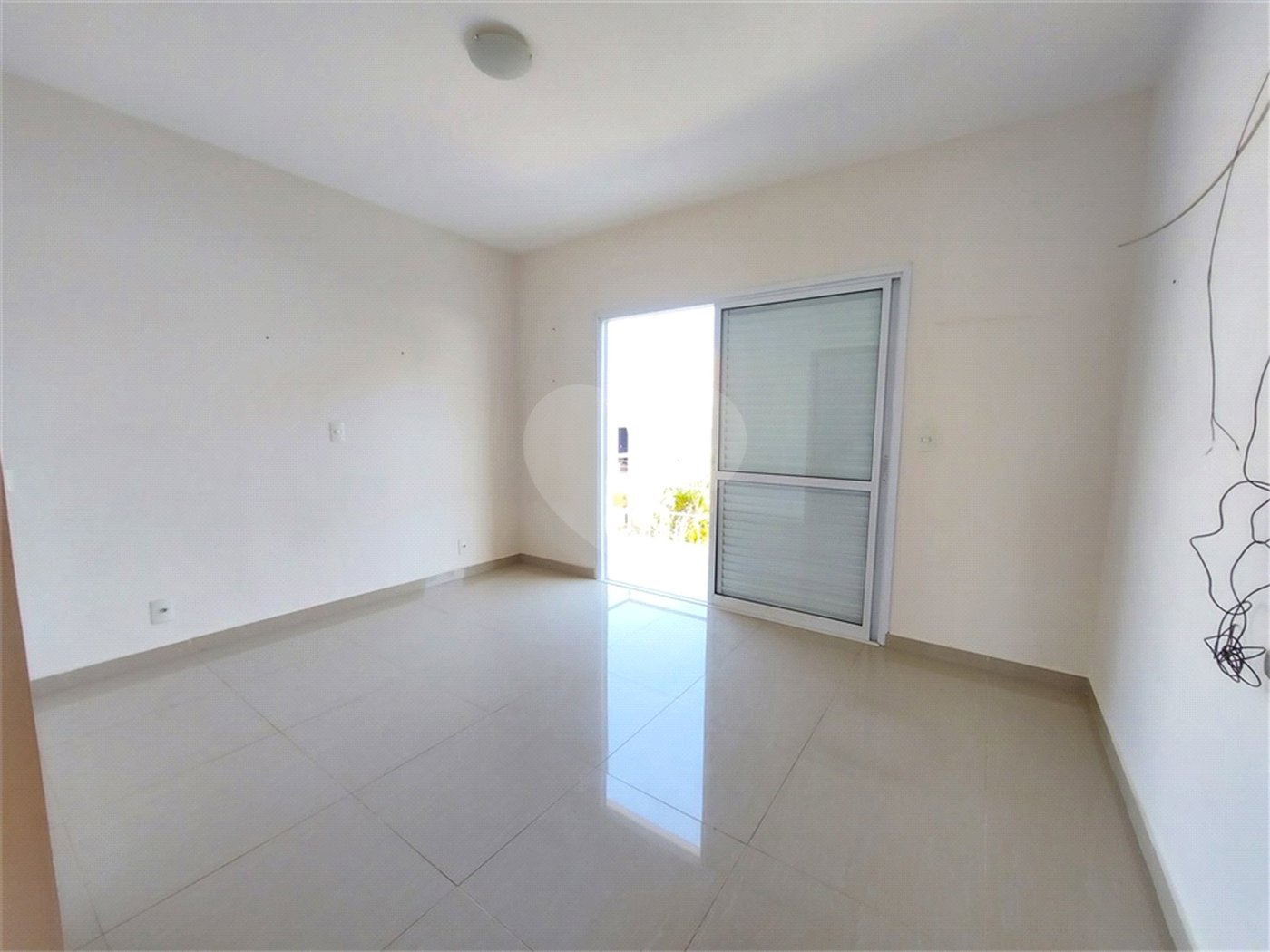 Casa à venda com 3 suítes no condomínio Villaggio Di Napoli Valinhos, Valinhos - SP