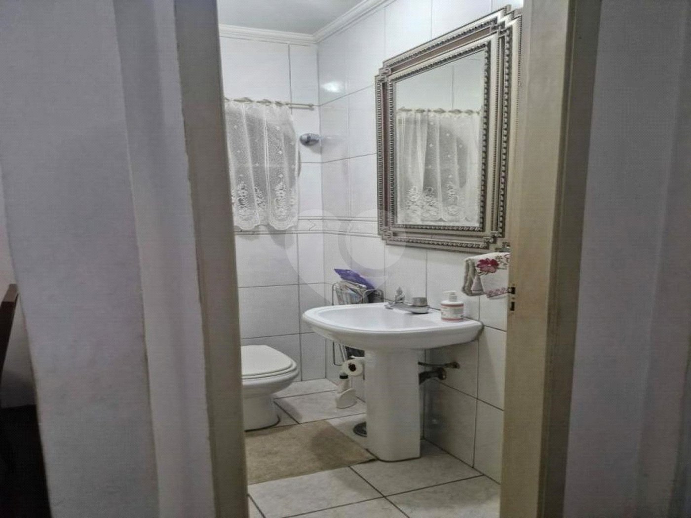 Casa à venda com 3 quartos, sendo 1 suíte, em Vila Paulista, São Paulo, SP