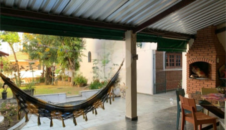 Casa à venda com 4 quartos, sendo 2 suítes, em Mandaqui, São Paulo, SP
