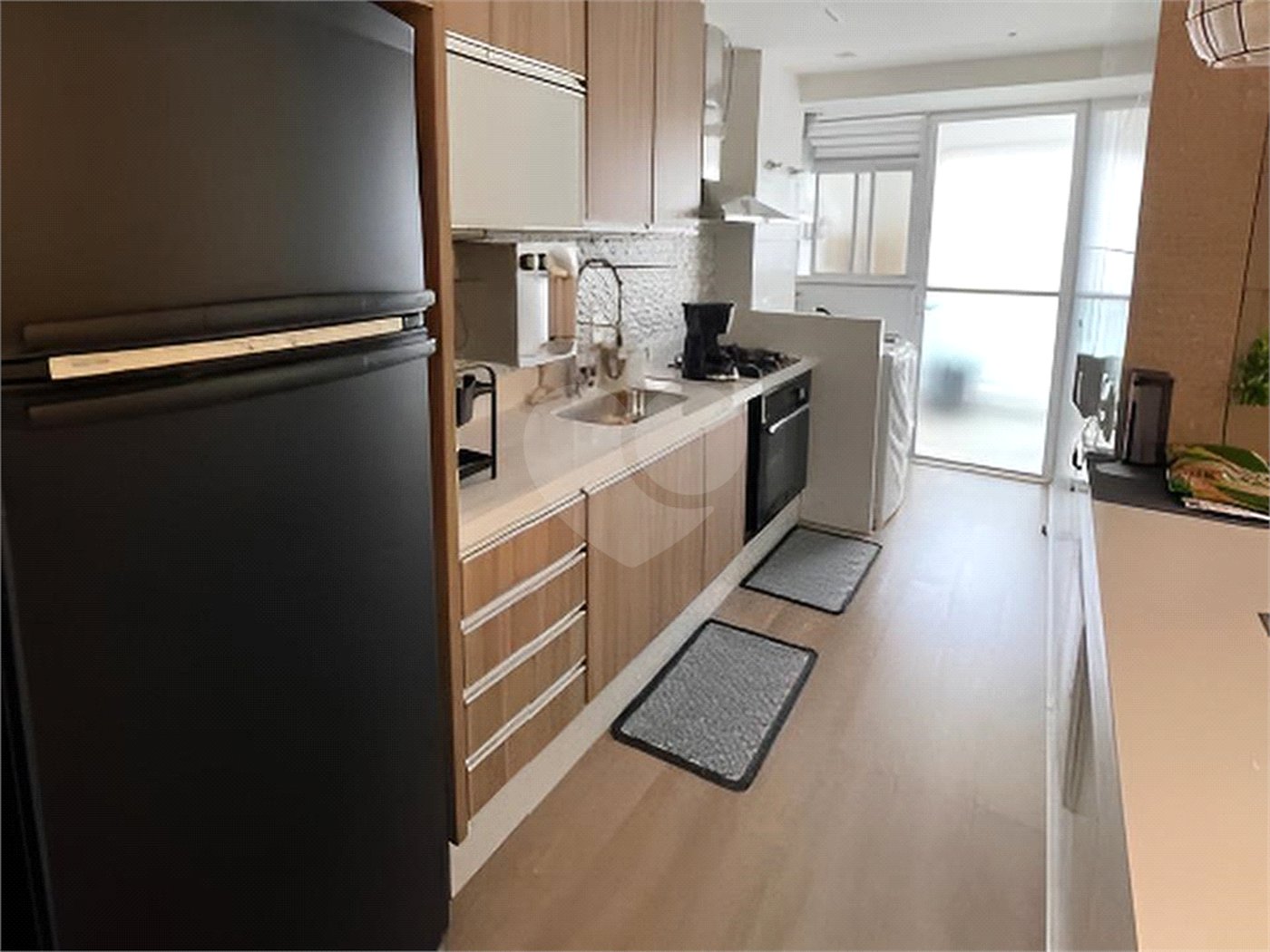 Apartamento à venda com 3 quartos, sendo 1 suíte, em São Bento, Cabo Frio, RJ
