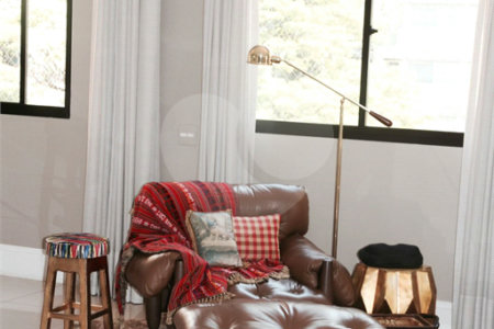 Apartamento à venda com 3 suítes em Campo Belo, São Paulo, SP
