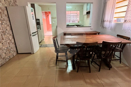 Sobrado à venda com 4 quartos, sendo 2 suítes, em Jaguaré, São Paulo, SP