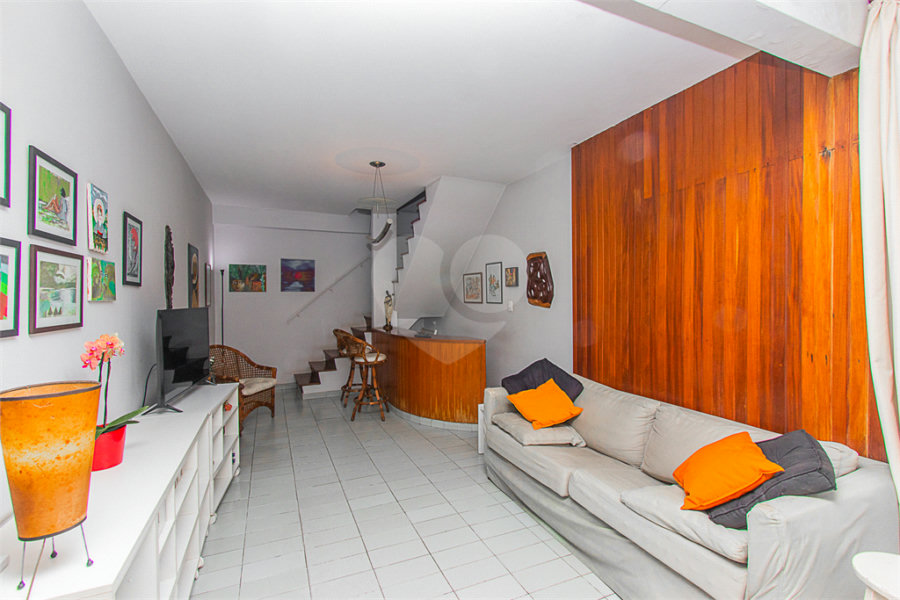 Sobrado à venda com 5 quartos em Vila Mariana, São Paulo, SP