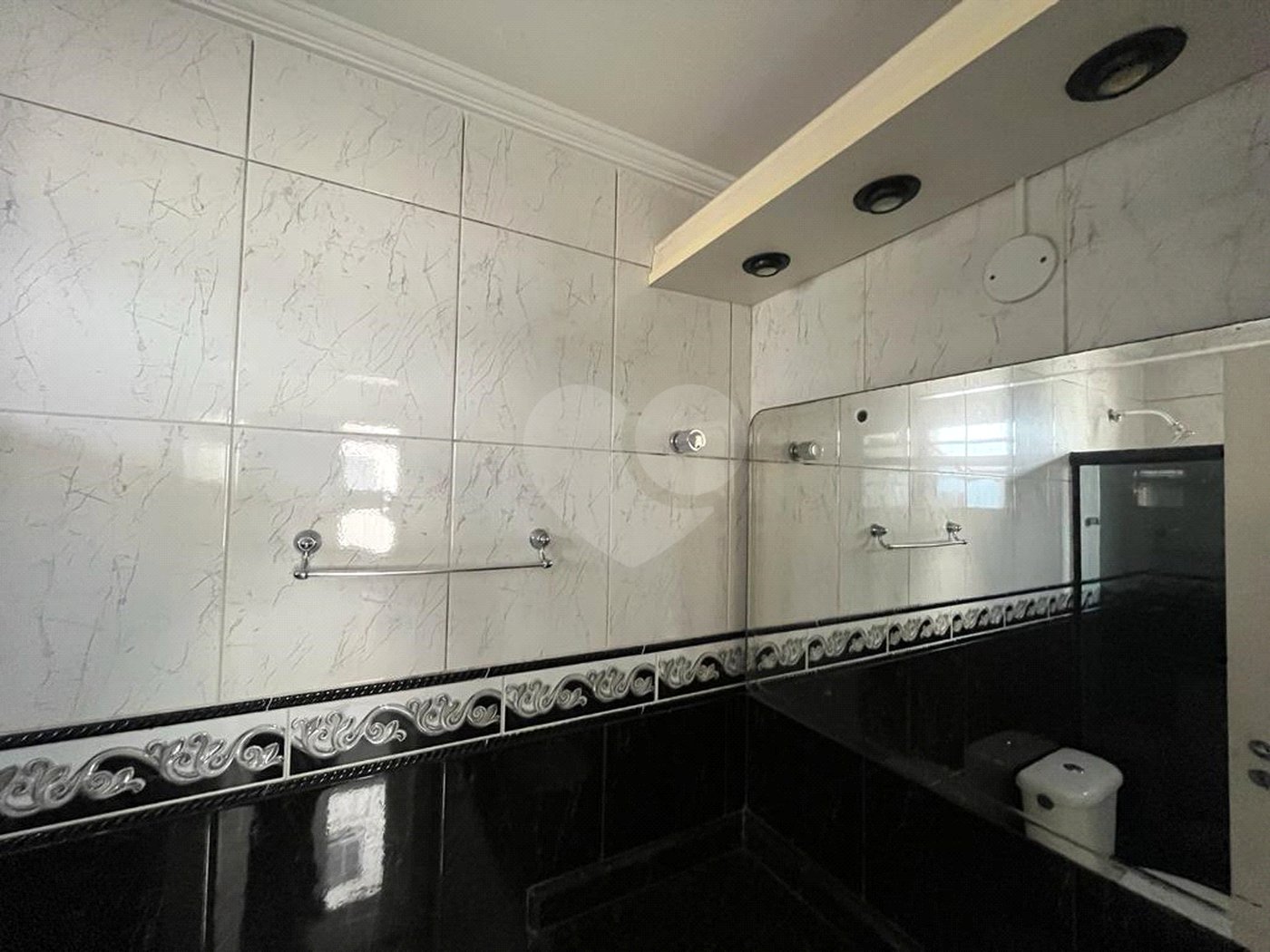 Apartamento à venda ou para alugar com 3 quartos, sendo 1 suíte,  em Tucuruvi, São Paulo, SP