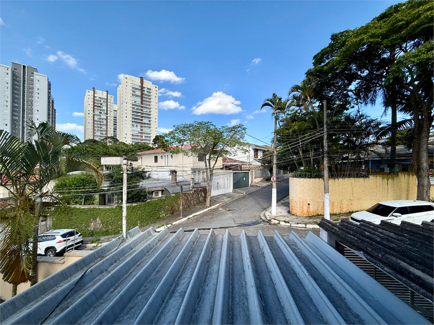 Sobrado à venda com 3 quartos, sendo 1 suíte, em Campo Grande, São Paulo, SP