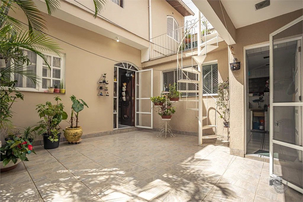 Casa à venda com 3 quartos, sendo 1 suíte, em Vila Leopoldina, São Paulo, SP