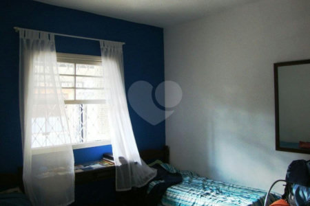 Casa Térrea à venda com 3 quartos, sendo 1 suíte, em Vila Vitório Mazzei, São Paulo, SP
