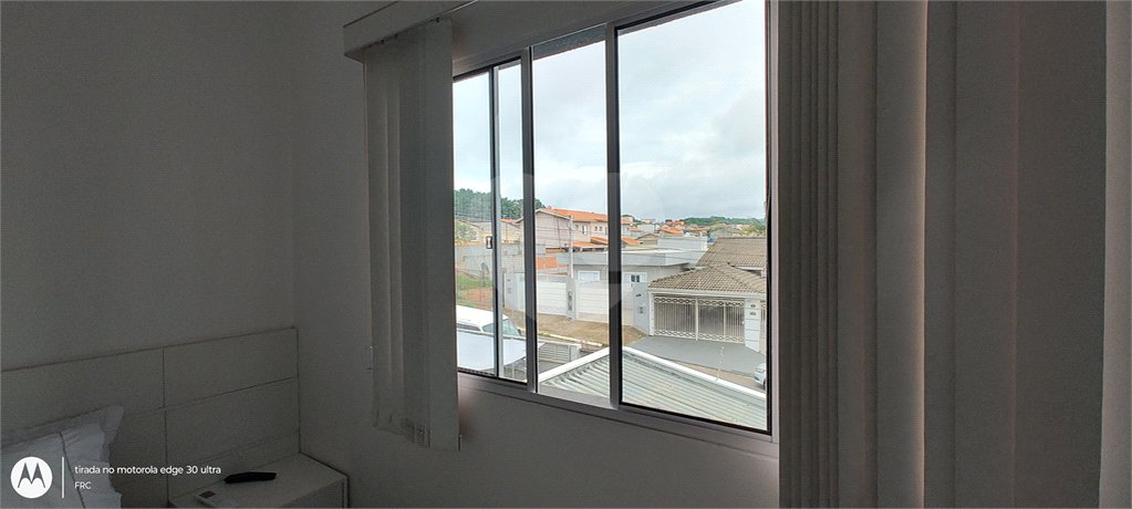 Sobrado à venda com 3 suítes em Jardim das Palmeiras, Atibaia, SP