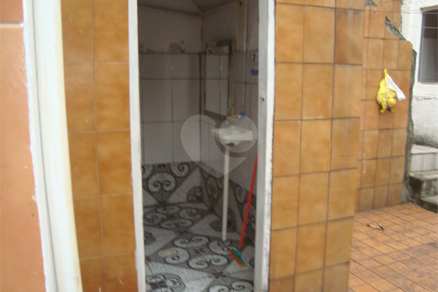 Sobrado à venda com 7 quartos, sendo 1 suíte, em Santana, São Paulo, SP