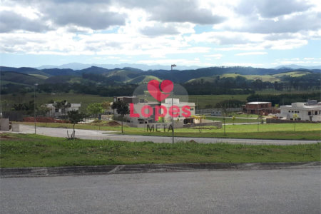 Terreno à venda no condomínio Monte Carlo, São José dos Campos - SP