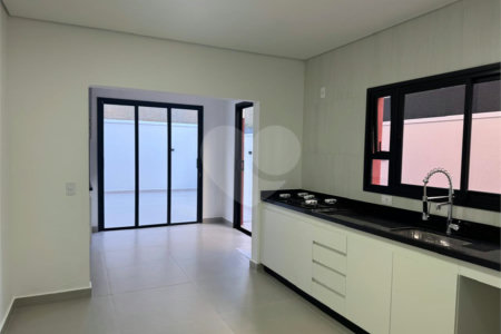 Casa à venda com 3 suítes no condomínio Residencial The Square Village, Cotia - SP