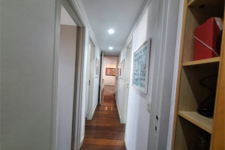 Apartamento à venda com 4 quartos, sendo 1 suíte,  em Tijuca, Rio de Janeiro, RJ