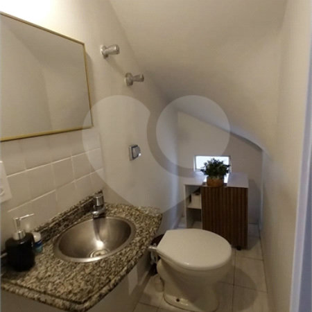 Sobrado à venda com 3 quartos em Vila Analia, São Paulo, SP