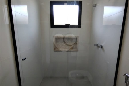 Casa à venda com 3 suítes no condomínio Residencial Golden Ville, Itapetininga - SP