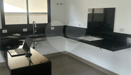 Casa Térrea à venda com 3 quartos, sendo 1 suíte,  em Jardim do Lago, Atibaia, SP