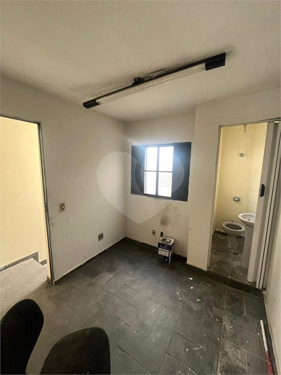 Casa à venda com 4 quartos, sendo 1 suíte, em Artur Alvim, São Paulo, SP