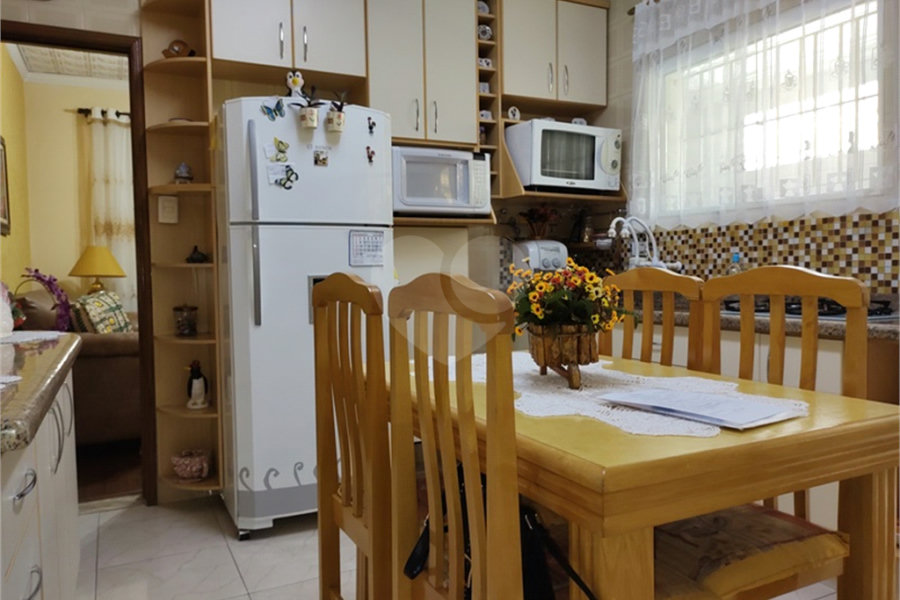 Casa à venda com 2 quartos, sendo 1 suíte, em Parque Vitória, São Paulo, SP