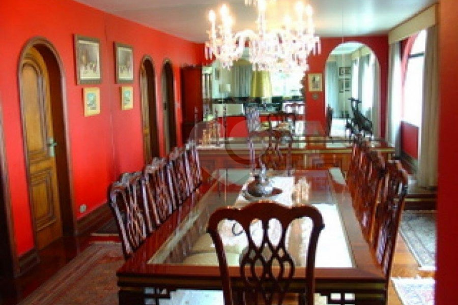 Casa à venda ou para alugar com 5 suítes em Jardim São Bento, São Paulo, SP