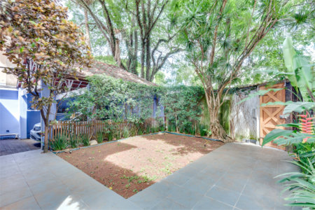 Casa à venda com 2 suítes em Alto da Boa Vista, São Paulo, SP