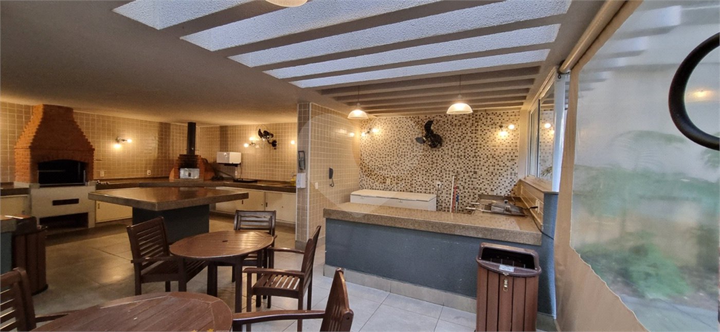 Apartamento à venda com 3 suítes em Jardim Londrina, São Paulo, SP