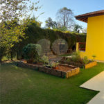Casa à venda com 4 quartos, sendo 2 suítes, no condomínio Monte Belo, Salto - SP
