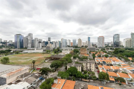 Apartamento à venda com 2 suítes em Vila Cordeiro, São Paulo, SP