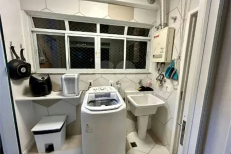 Apartamento à venda com 2 quartos, sendo 1 suíte, em Cambuci, São Paulo, SP
