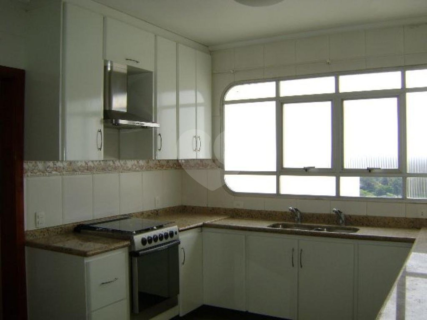 Cobertura à venda com 3 quartos, sendo 2 suítes, em Vila Sofia, São Paulo, SP