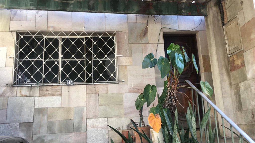 Sobrado à venda com 2 quartos em Santana, São Paulo, SP