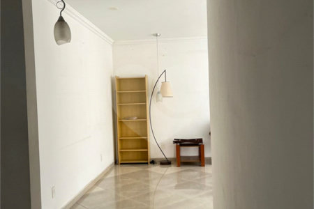 Sobrado à venda com 4 quartos, sendo 1 suíte,  em Vila Cordeiro, São Paulo, SP