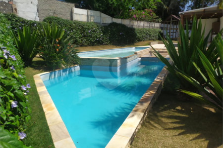 Sobrado à venda com 3 quartos, sendo 1 suíte, em Jardim do Lago, Atibaia, SP